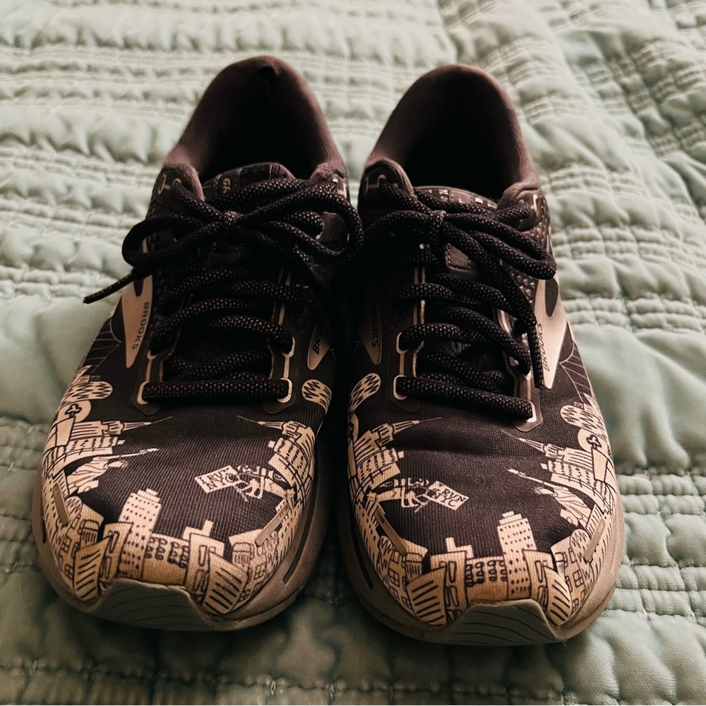 Brooks Ghost 14 “Run NYC” (Women’s Size 8)